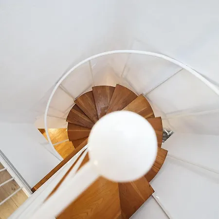 The Big Blue - 3br Loft *